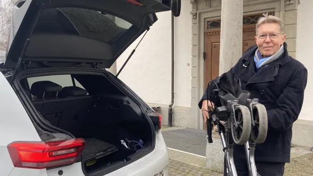 Fahrdienst_ATh (Foto: Ursula Pernet) Fahrdienst_ATh (Foto: Ursula Pernet)