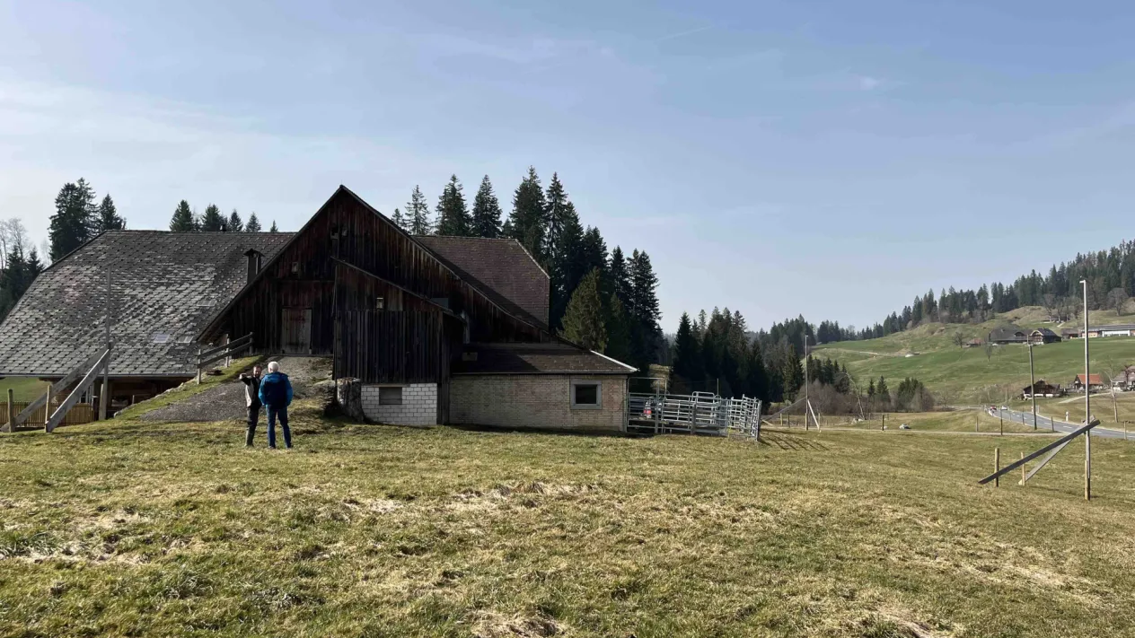 Hof Süderen (Foto: Bruno Elmer) Hof Süderen — Im schönen Emmental (Foto: Bruno Elmer)