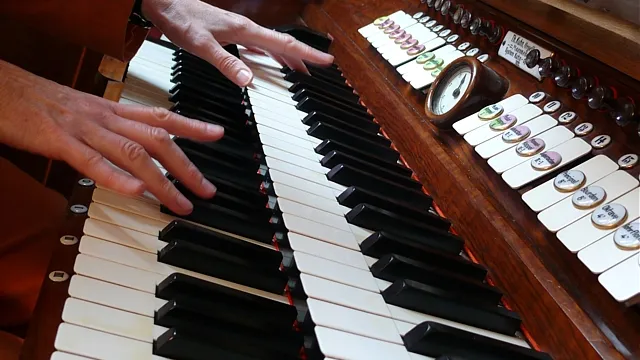 Orgel (Foto: Werner Näf) Orgel (Foto: Werner Näf)